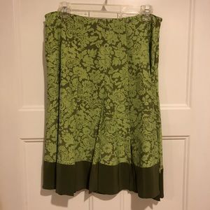 Putumayo silk green skirt.